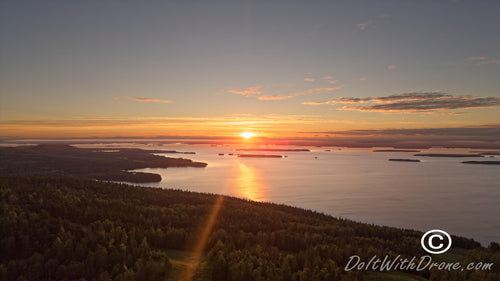 Julistesarja: Luonnonilmiöt - Auringonnousu- ja lasku, Sateenkaari, Revontulet